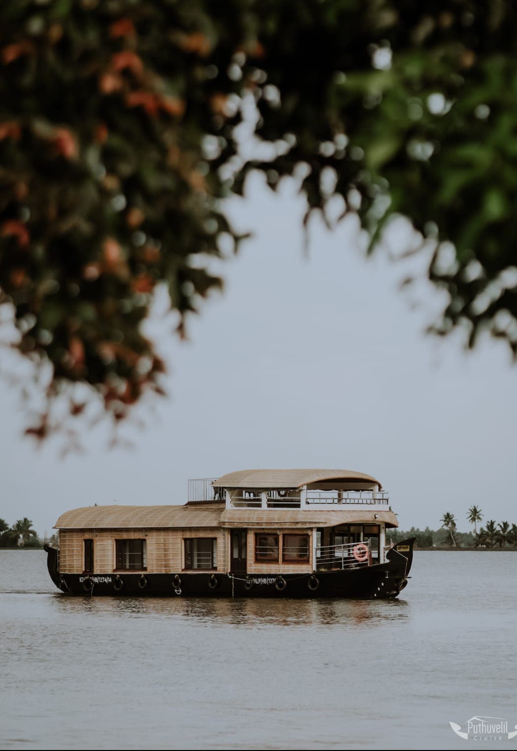 Private Houseboat